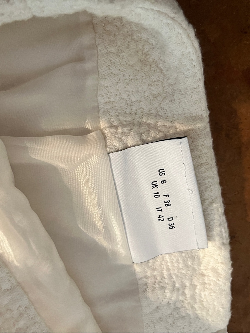 Akris Punto cream mini skirt - Picture 2 of 4